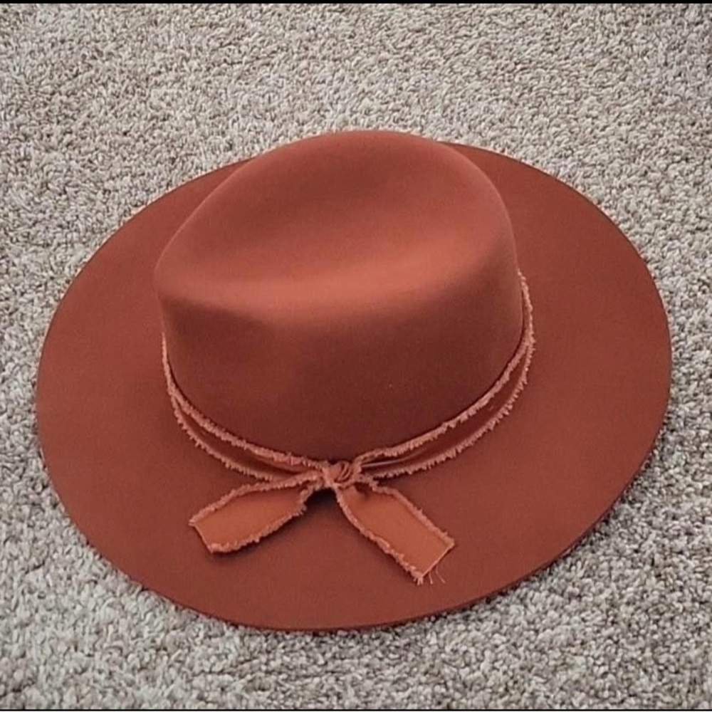 NWOT GIGI PIP Hannah Floppy Fedora-Rust